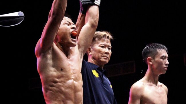 เสี่ยโก้” นายก่อเกียรติ พาณิชยารมณ์ และ”เสี่ยอู๊ด” นายสรวีร์ ฤทธิชัย จัดมวยไทยซุปเปอร์แชมป์นัดประจำวันเสาร์ที่ 18 เม.ย.69 “