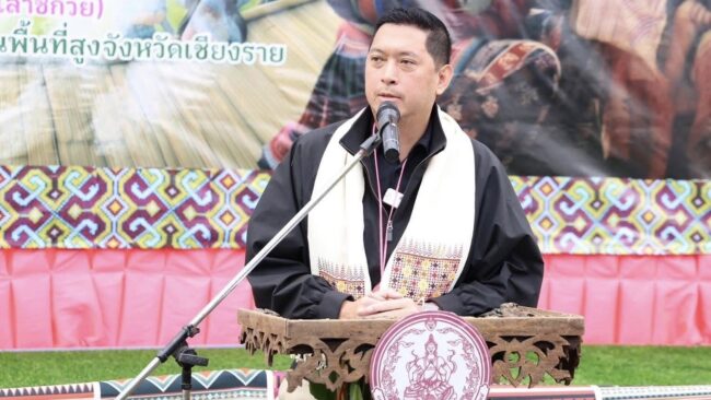 “นิกร” รมว.พม. จับมือ “ปิยะรัฐชย์” รมช.กษ. บูรณาการ 2 กระทรวง ลุย จ.เชียงราย พัฒนาคุณภาพชีวิตทุกช่วงวัย พร้อมมอบสิทธิสวัสดิการแก่กลุ่มเปราะบาง
