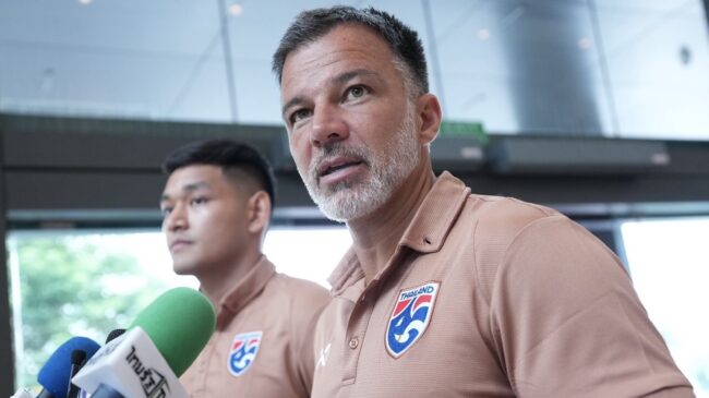 19 แข้งทีมชาติไทย รายงานตัวเตรียมลุยฟีฟ่า เดย์ มิ.ย., ฮัดสัน หวังทีมโชว์ฟอร์มดี มีผลงานน่าพอใจทั้งสองเกม