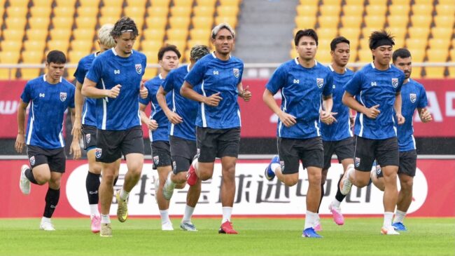ทีมชาติไทยฝึกซ้อมครั้งสุดท้าย ก่อนลับแข้งกับ ทีมชาติจีน