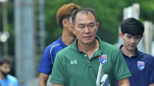 ธวัชชัย ดำรงอ่องตระกูล” ให้สัมภาษณ์หลังการแข่งขันฟุตบอลอุ่นเครื่องนัดพิเศษ กับ ยูเออี U23