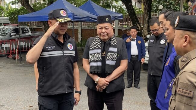 แม่ทัพน้อยที่ 1 เยี่ยมพื้นที่ท่าอิฐ