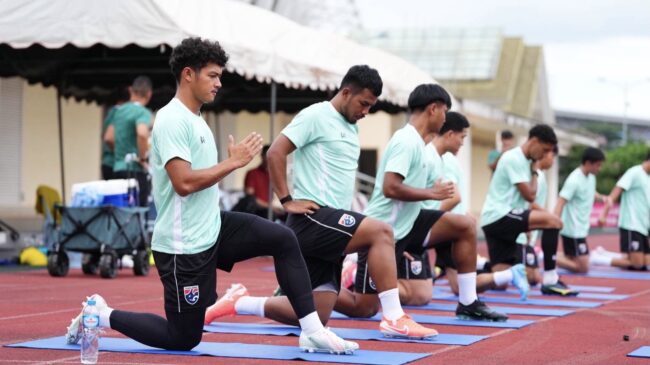 ทีมชาติไทย ประเดิมซ้อมที่สปป.ลาว
