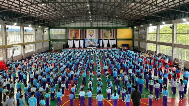 วันแม่ รร.ธนศรี