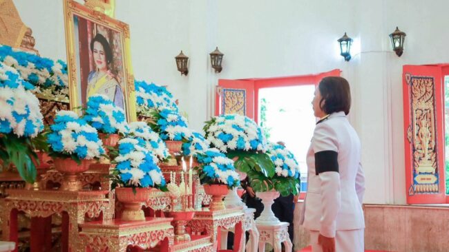 ทำบุญวันแม่