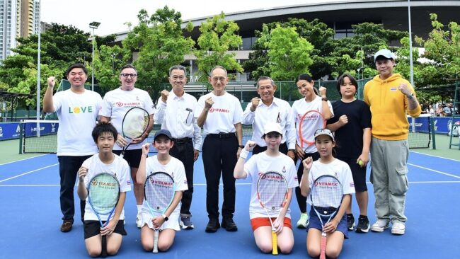 เจ้าสัวโชติ” โชติ โสภณพนิช เยี่ยมชมค่ายเทนนิส “ดาวรุ่งมุ่งความเป็นเลิศ