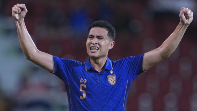 ทีมชาติไทย สวมชุดน้ำเงิน ทำศึกอาเซียน คัพ รอบรองฯ นัดที่สองกับ สิงคโปร์
