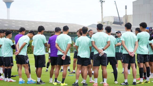 ทีมชาติไทยเร่งฟื้นฟูร่างกายเตรียมพร้อมลุยรอบชิงฯ อาเซียน คัพ,