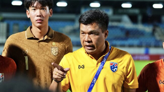 เกมนี้เป็นเกมแรก ก็อึดอัดเล็กน้อย ดีใจที่น้องๆ ทำผลงานได้ดี