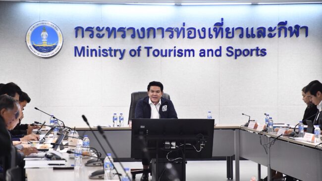 รมว.สุรศักดิ์ เตรียมชง ครม. จัดต่อเนื่อง 5 ปี สร้างระบบฟุตบอล-วอลเลย์บอล เยาวชนทั่วประเทศ