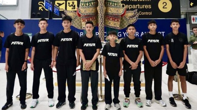 สานฝันเด็กไทย